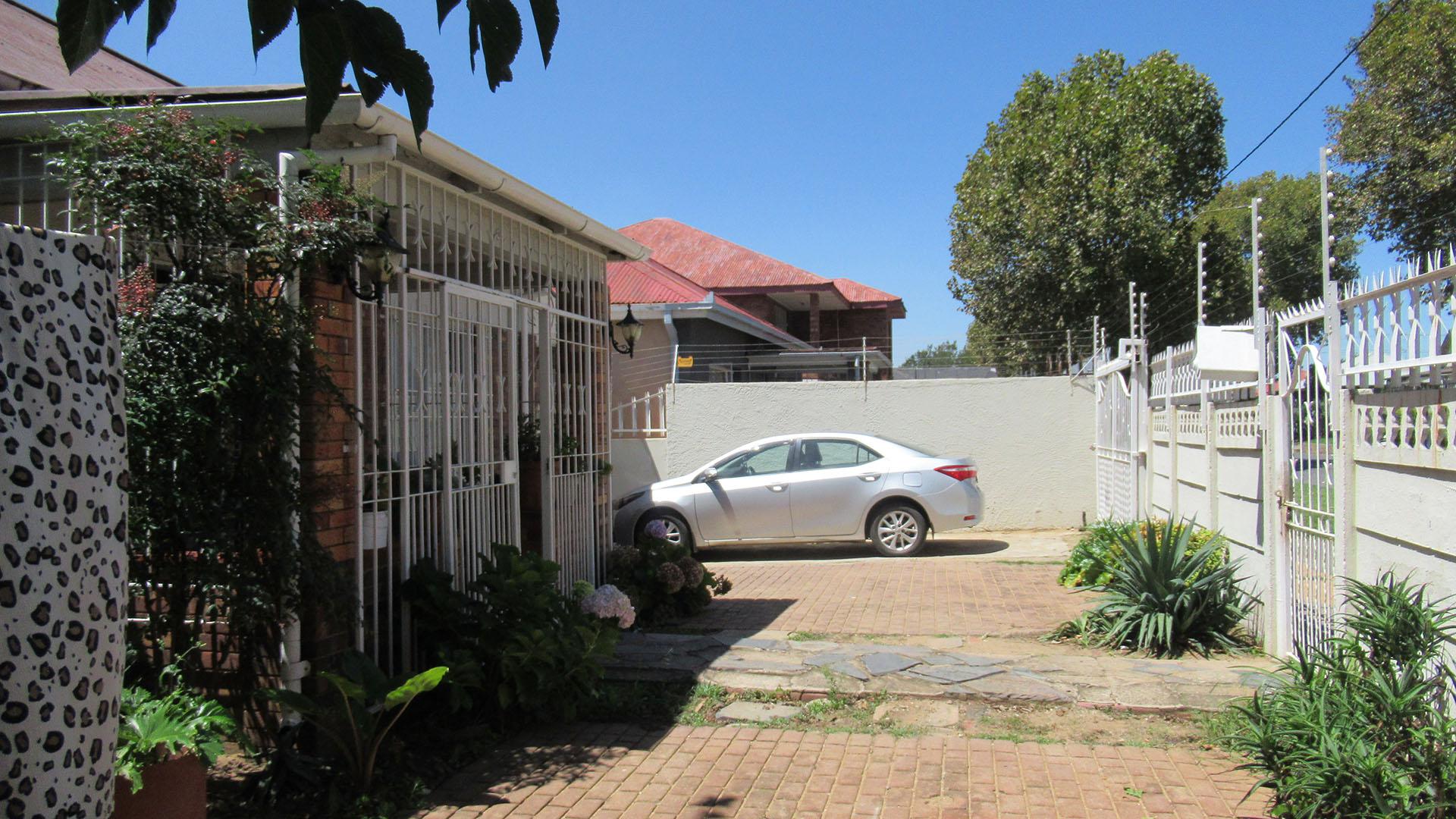Front View of property in Kenilworth - JHB