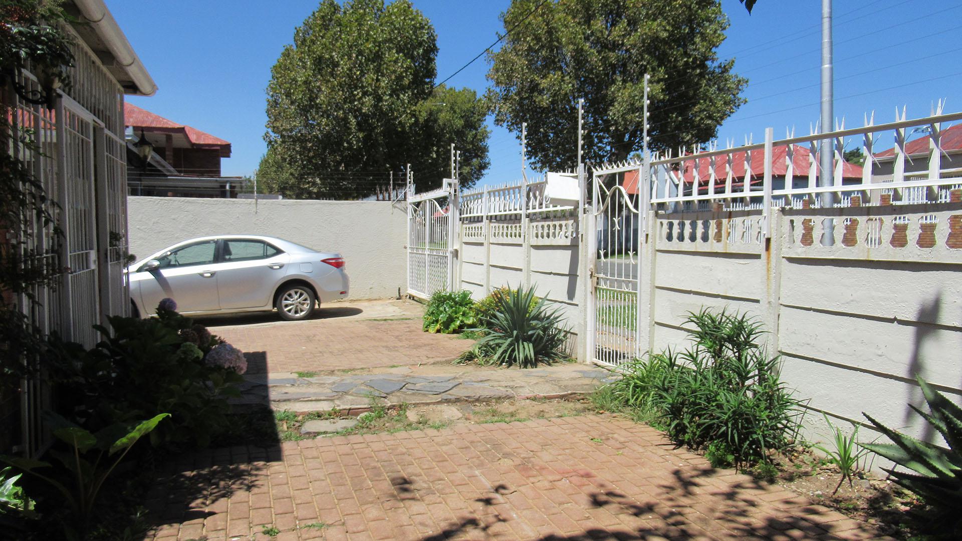 Front View of property in Kenilworth - JHB
