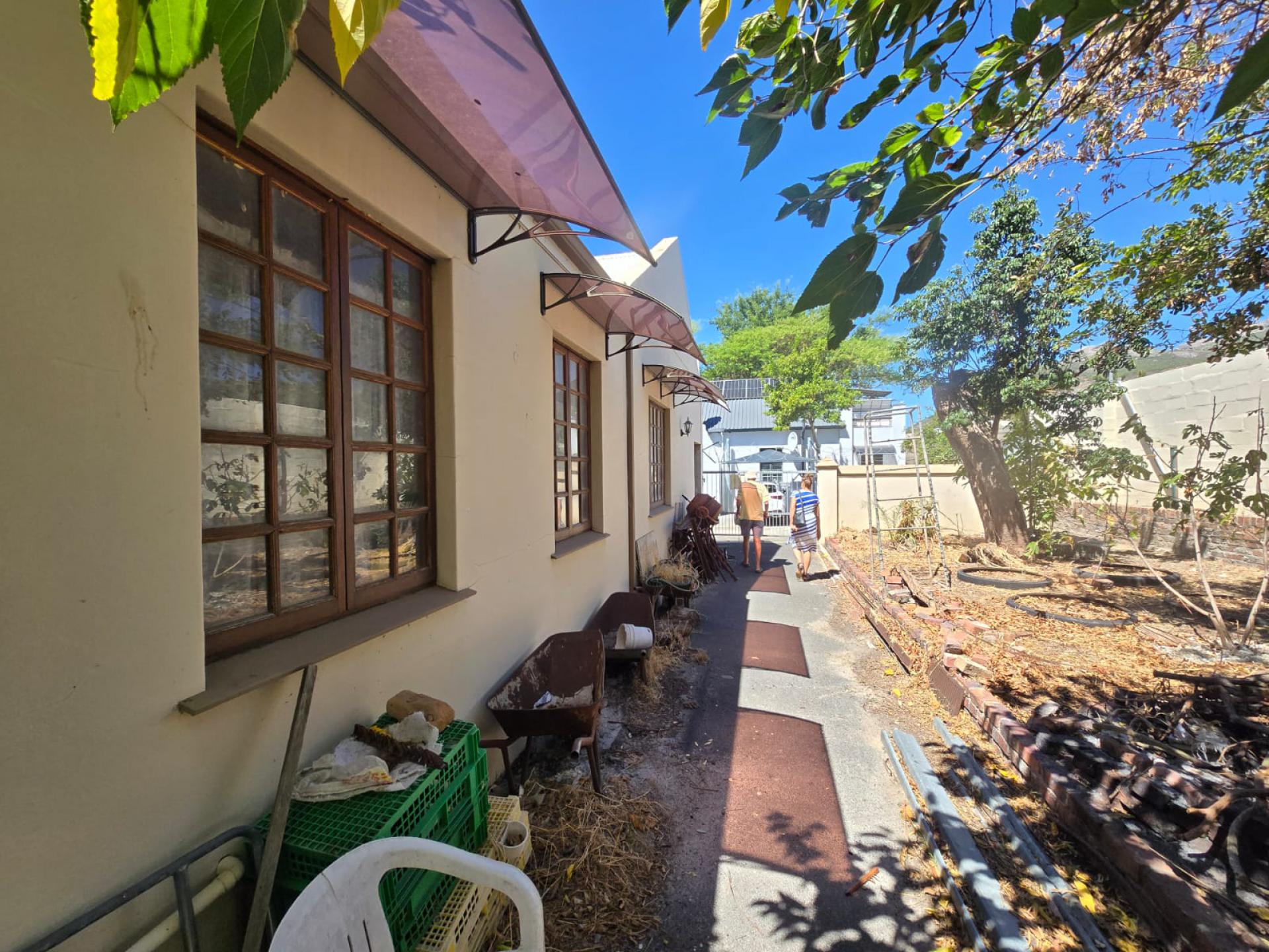  of property in Lemoenkloof
