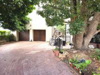  of property in Lemoenkloof
