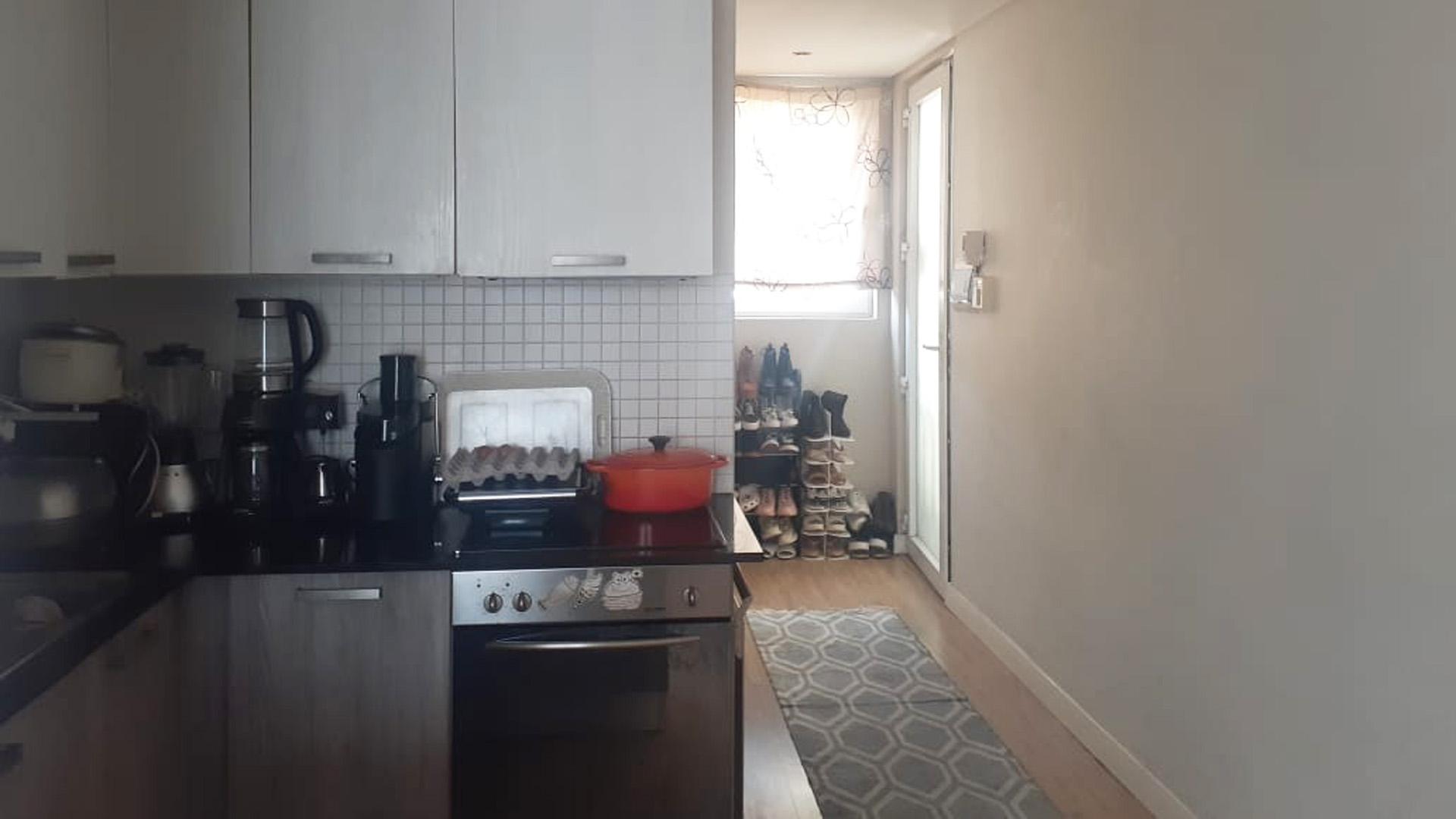 Kitchen of property in Port Elizabeth Central