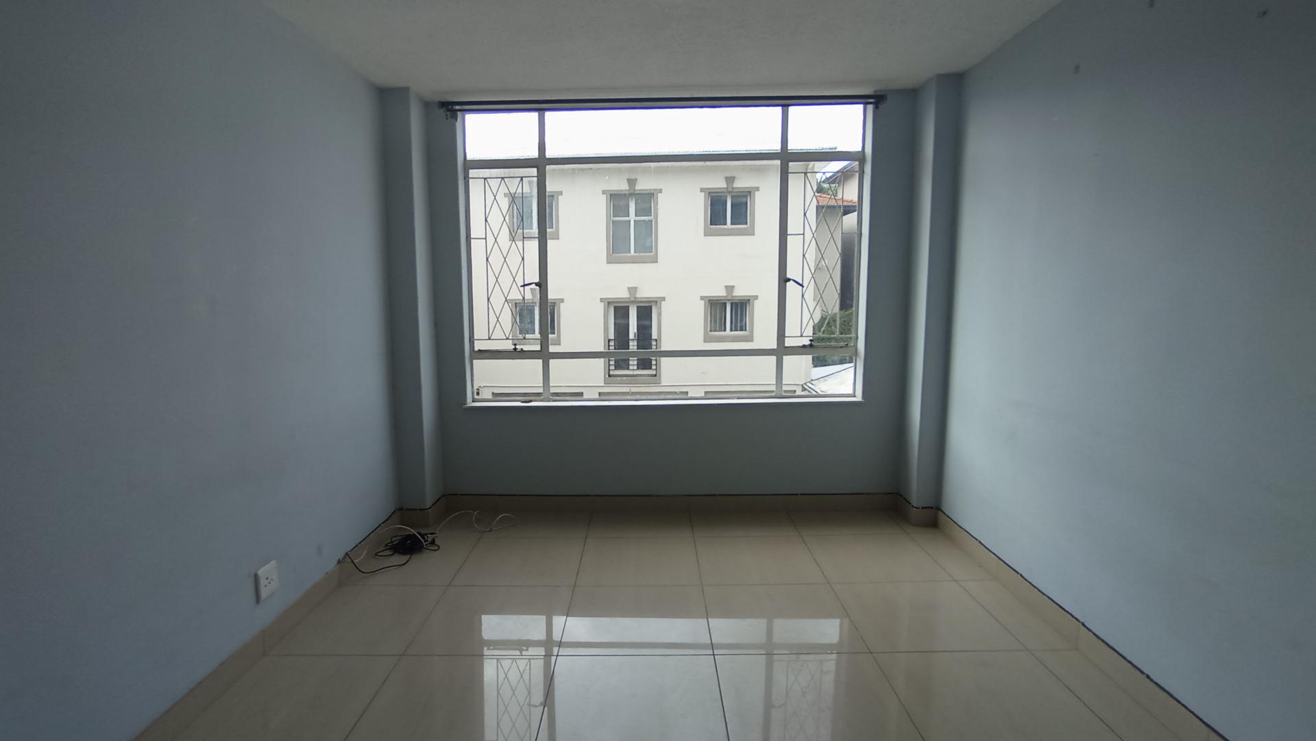 Lounges - 12 square meters of property in Durban Central