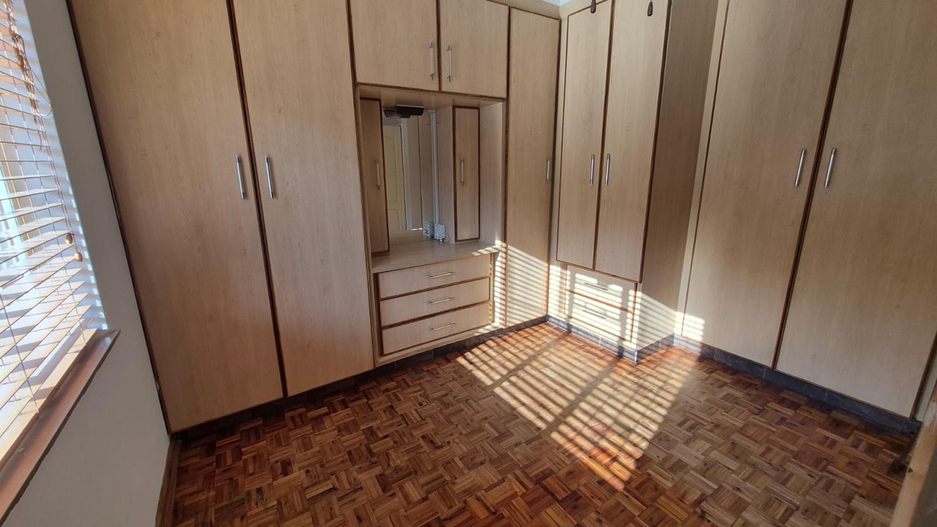 Bed Room 2 of property in Piet Retief