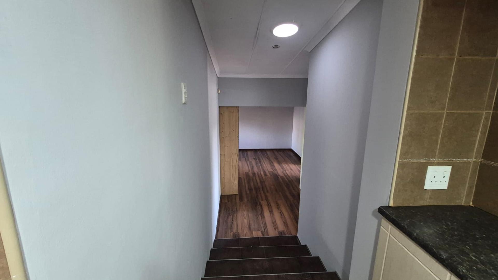 Spaces of property in Piet Retief