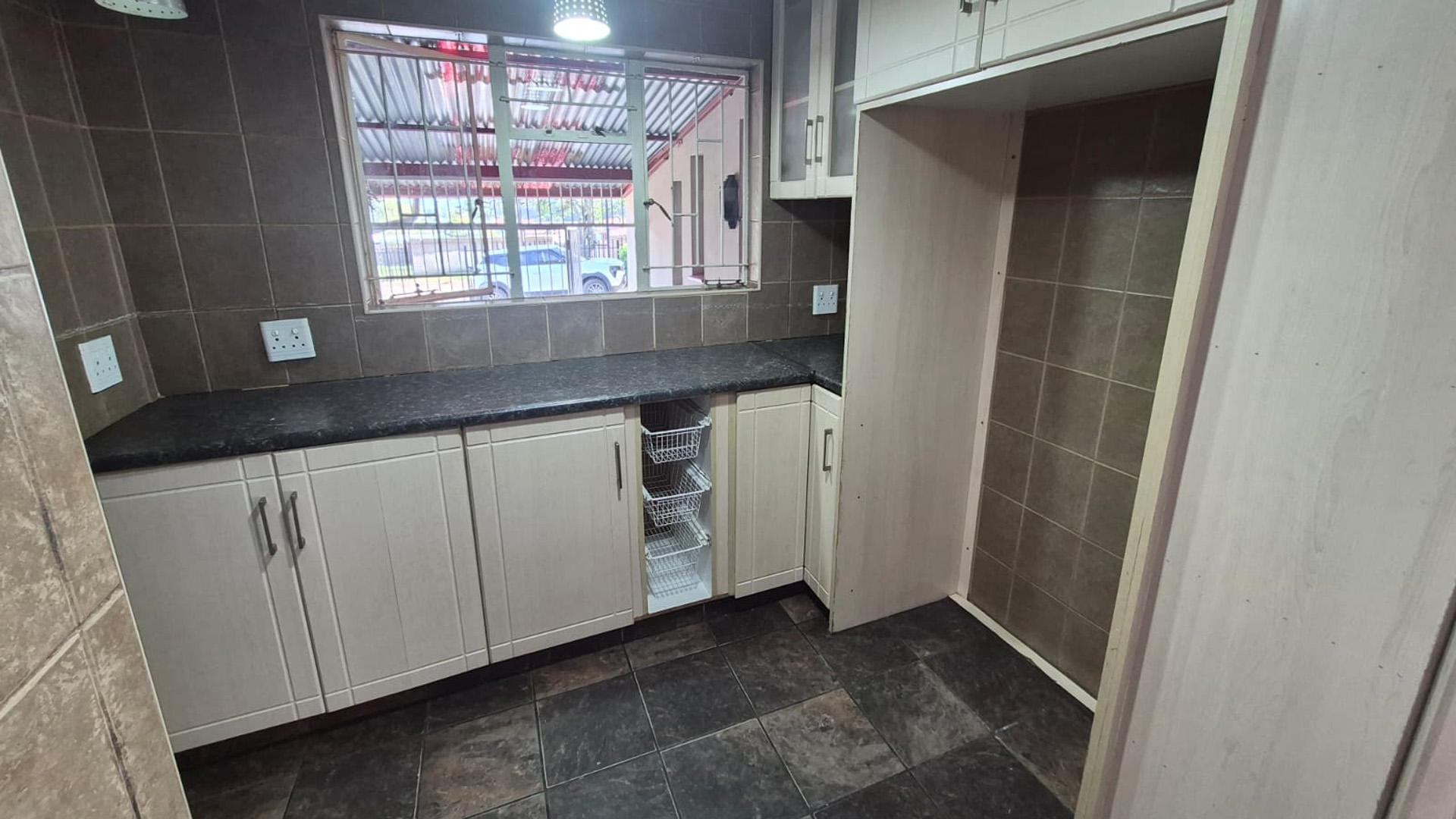 Kitchen of property in Piet Retief
