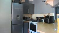 Kitchen - 7 square meters of property in Sonneglans