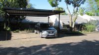Carport  of property in Sonneglans