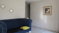 Lounges - 25 square meters of property in Sasolburg