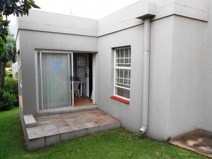 2 Bedroom House for Sale For Sale in Rietvalleirand - MR708320