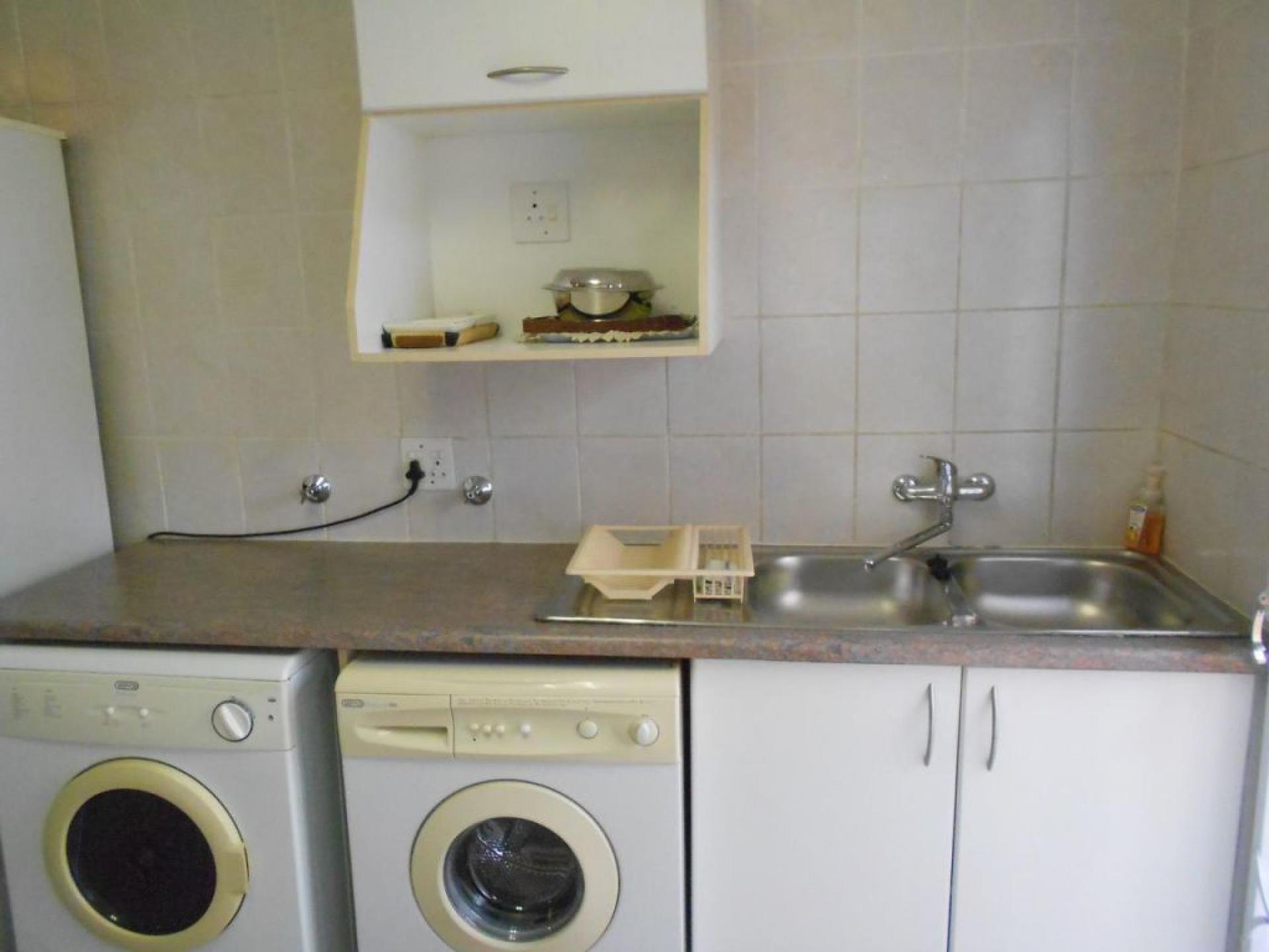  of property in Rietvalleirand