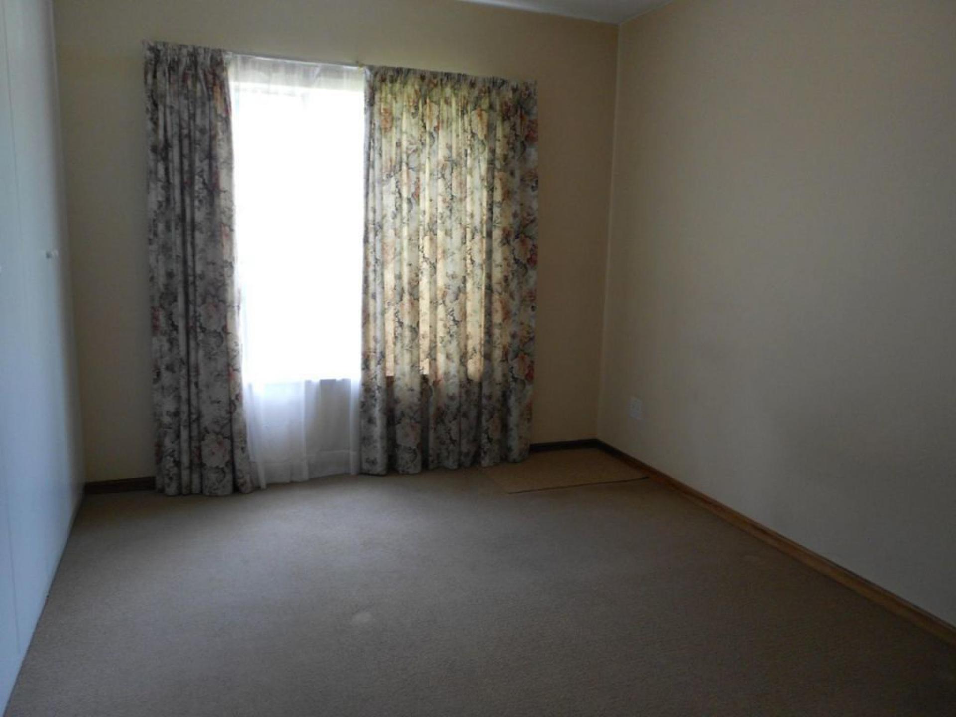  of property in Rietvalleirand