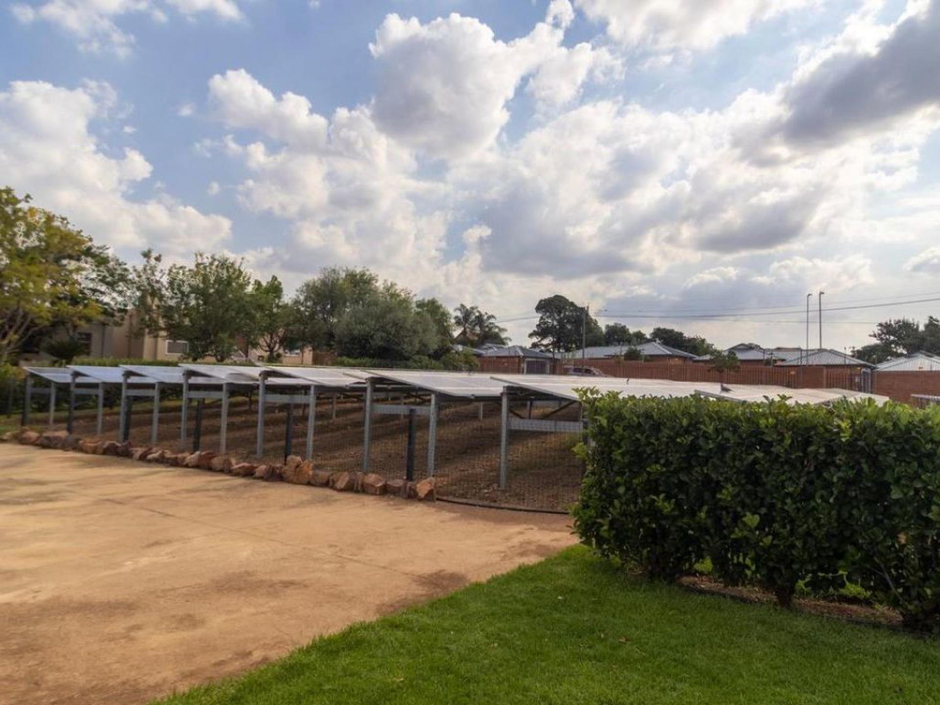  of property in Rietvalleirand