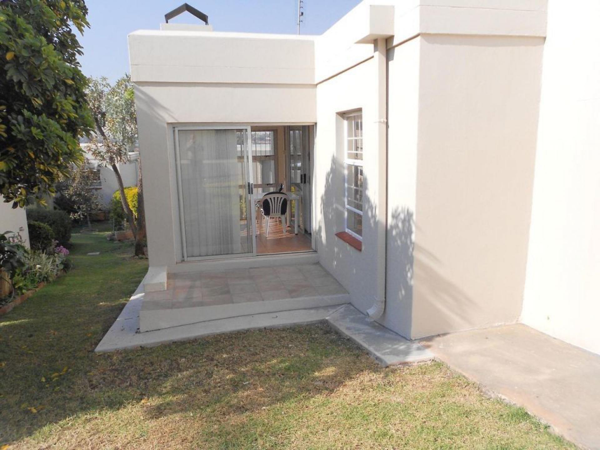 of property in Rietvalleirand