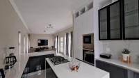 Kitchen - 19 square meters of property in Fairleads
