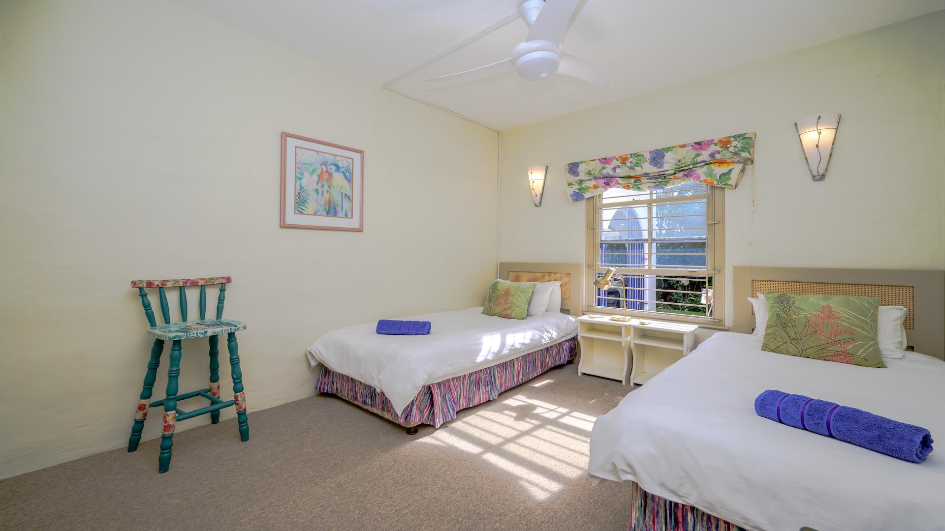 Bed Room 2 of property in Shakas Rock