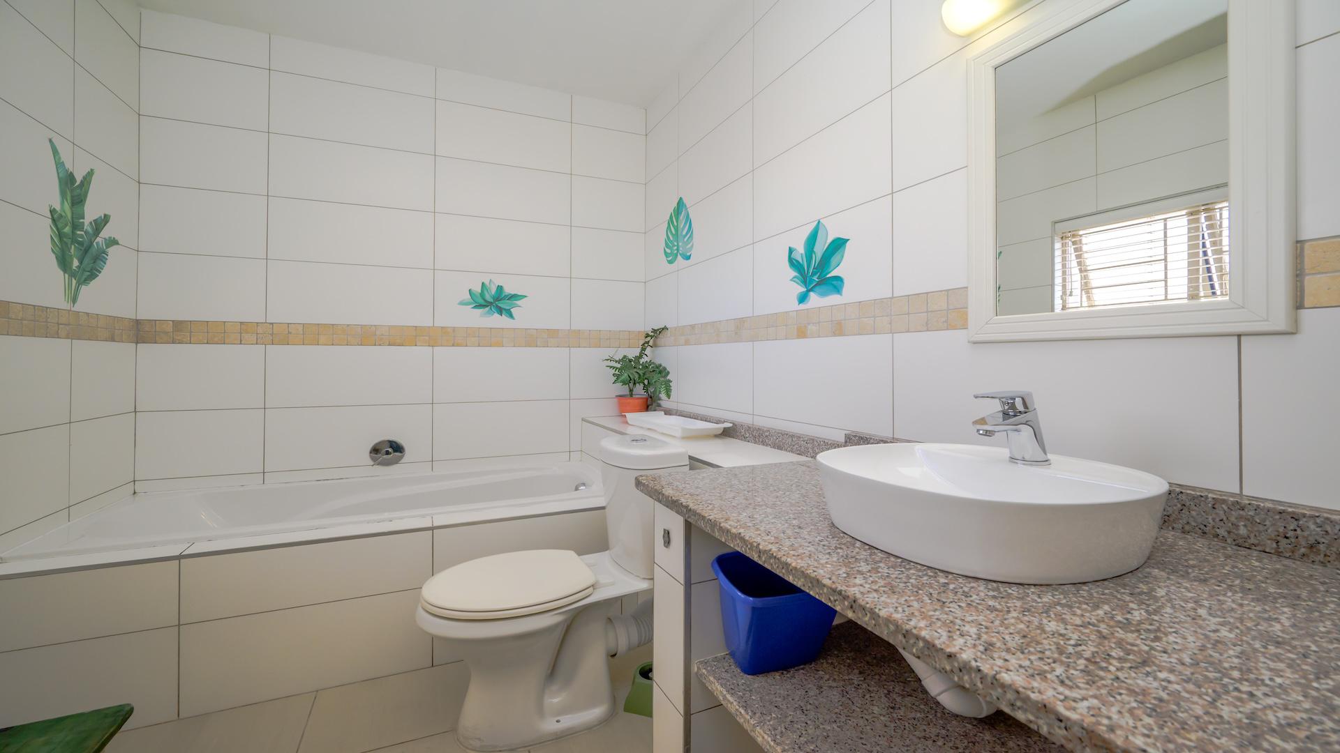 Main Bathroom of property in Shakas Rock