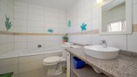 Main Bathroom of property in Shakas Rock