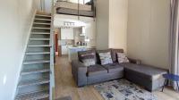 Lounges - 15 square meters of property in Hillcrest