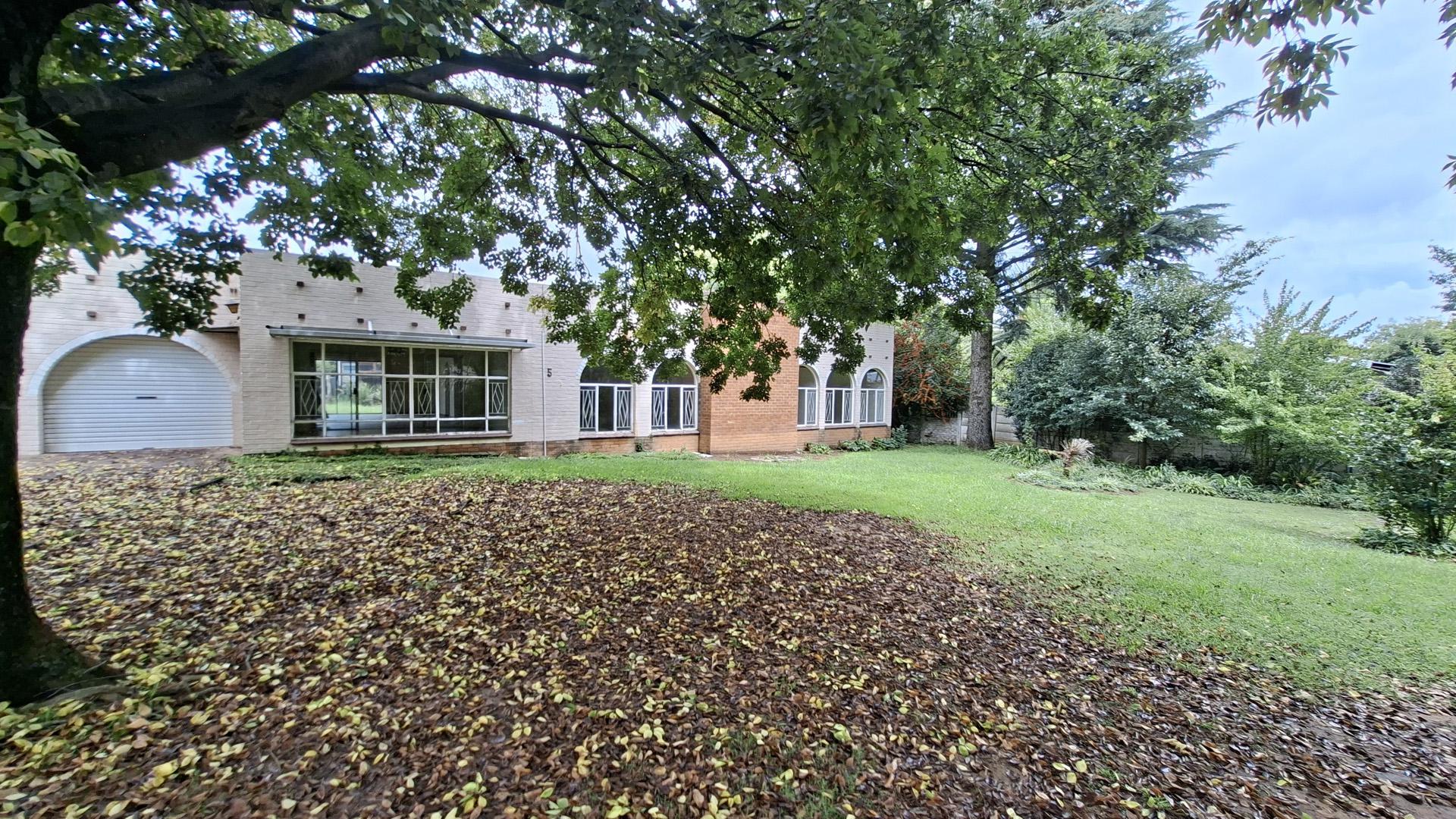 Front View of property in Bethlehem