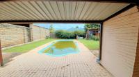 Swimming Pool of property in Bethlehem