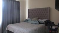 Bed Room 1 - 11 square meters of property in Alveda