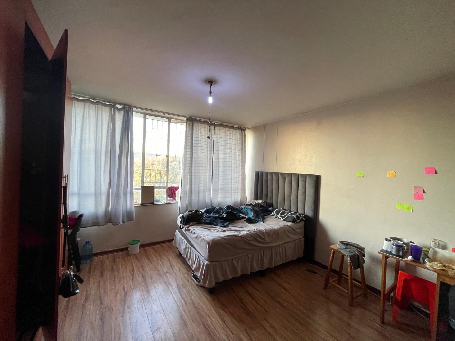  of property in Sunnyside