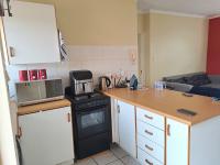  of property in Die Hoewes