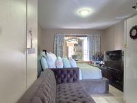  of property in Annlin West