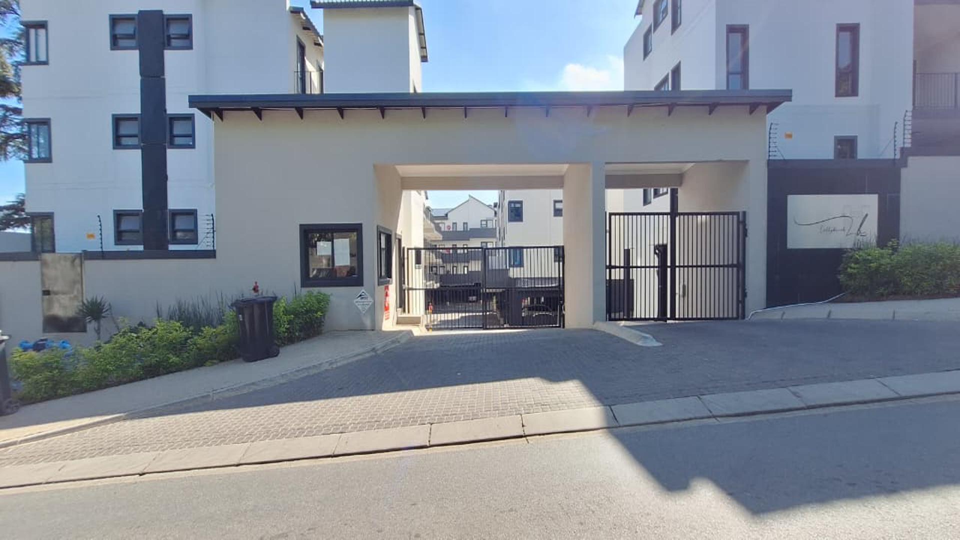 Front View of property in Bryanston