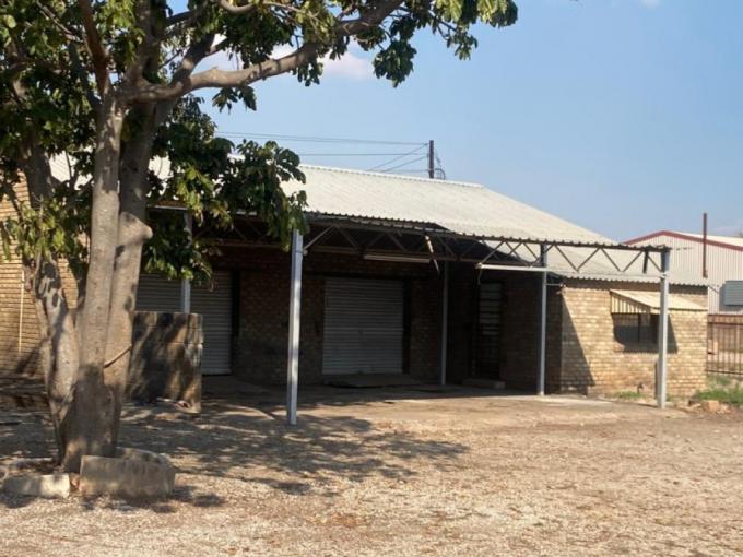 Commercial to Rent in Marblehall - Property to rent - MR708459