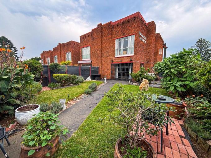 3 Bedroom Simplex for Sale For Sale in Brackenhurst - MR708486