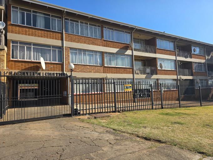 2 Bedroom Apartment for Sale For Sale in Raceview - MR708513