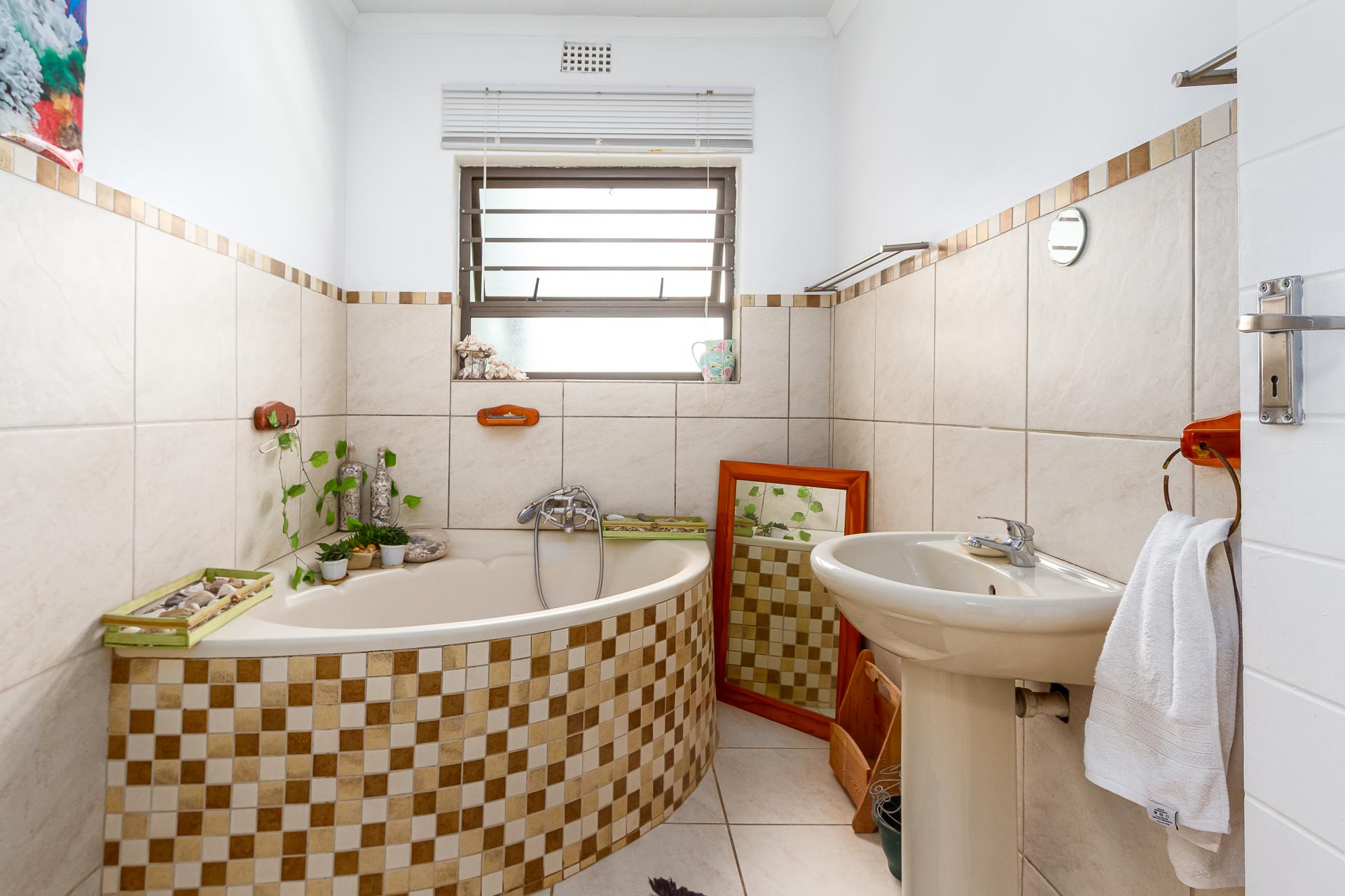  of property in Klipheuwel