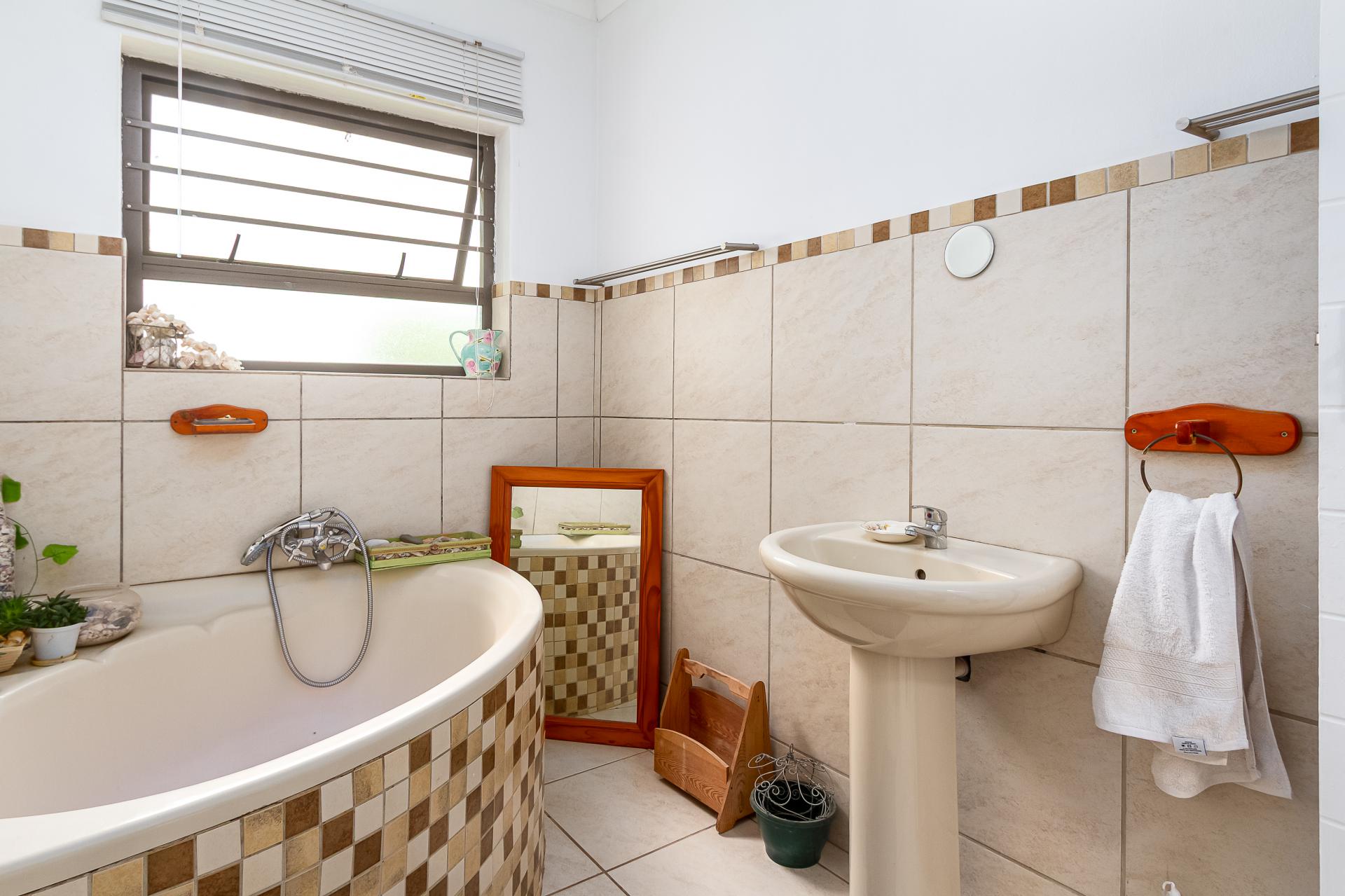  of property in Klipheuwel