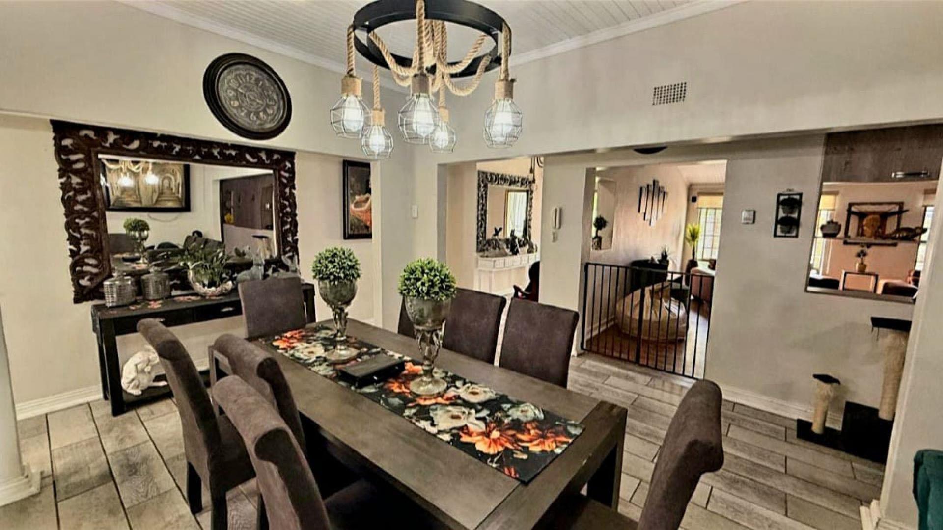 Dining Room of property in Welkom