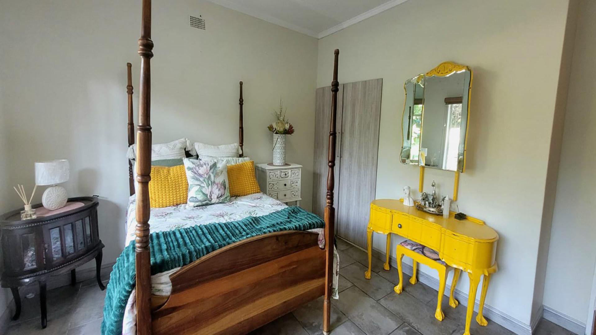 Bed Room 2 of property in Welkom