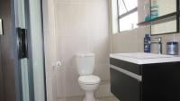 Main Bathroom - 5 square meters of property in Greenstone Hill