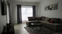 Lounges - 26 square meters of property in Greenstone Hill