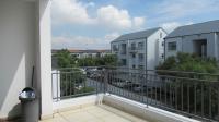 Balcony - 9 square meters of property in Greenstone Hill