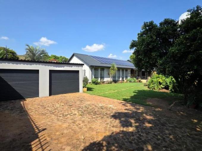 3 Bedroom House for Sale For Sale in Magalieskruin - MR708562