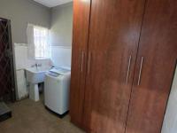  of property in Magalieskruin