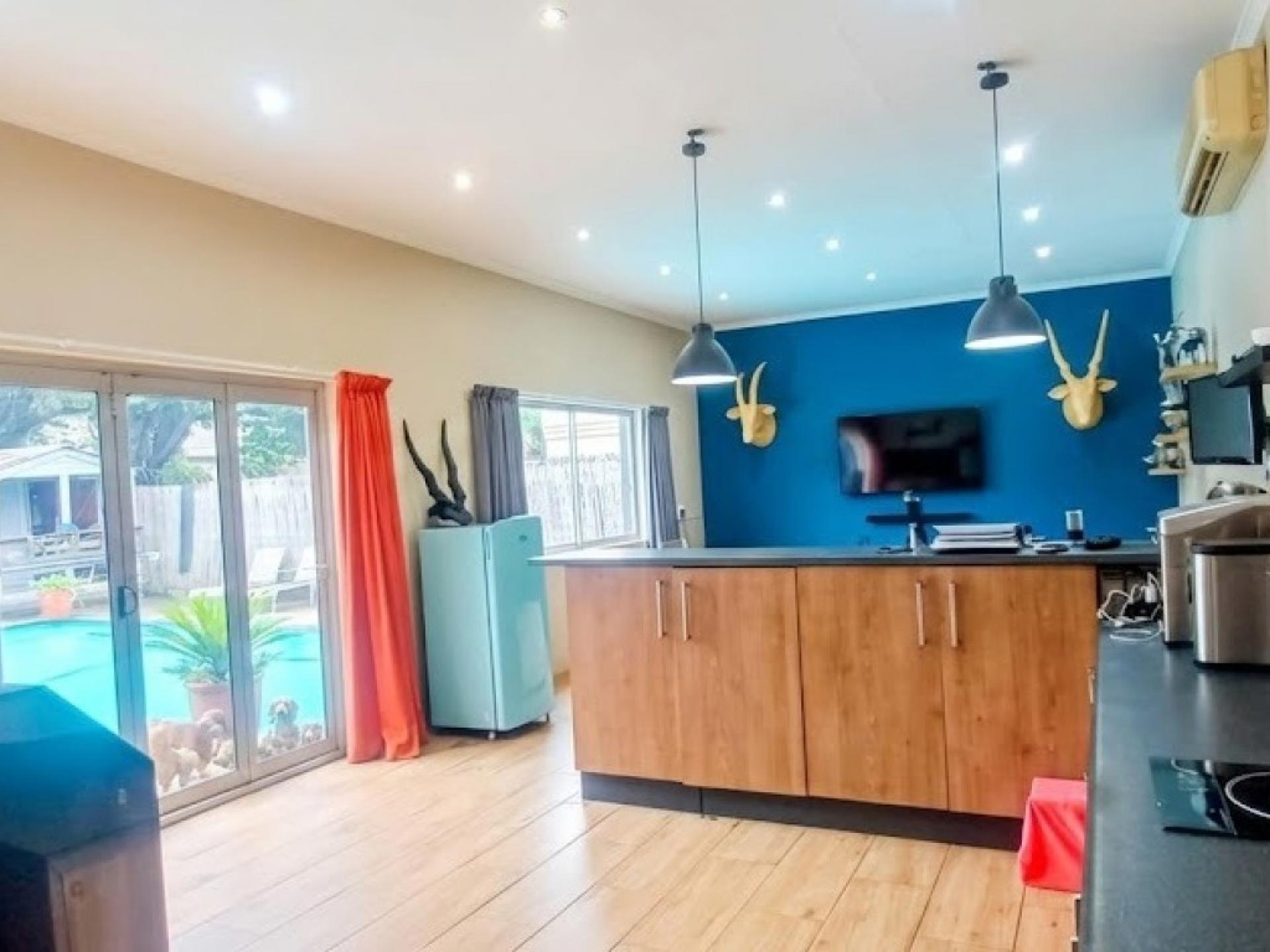  of property in Raceview