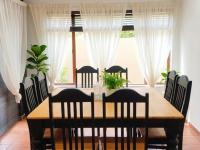  of property in Raceview