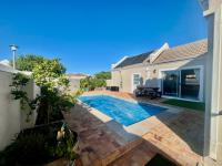  of property in Sunningdale - CPT