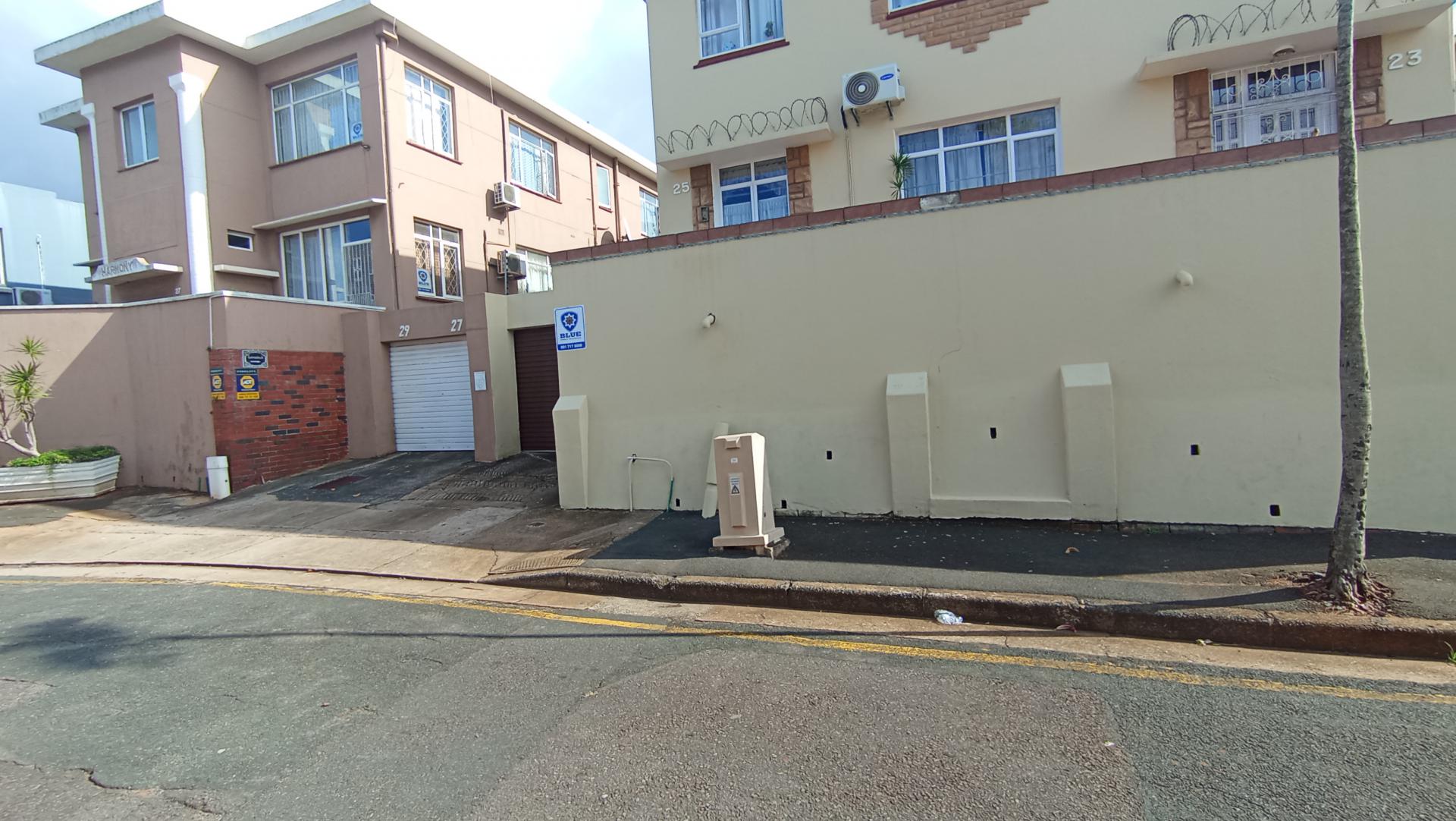 Front View of property in Windermere