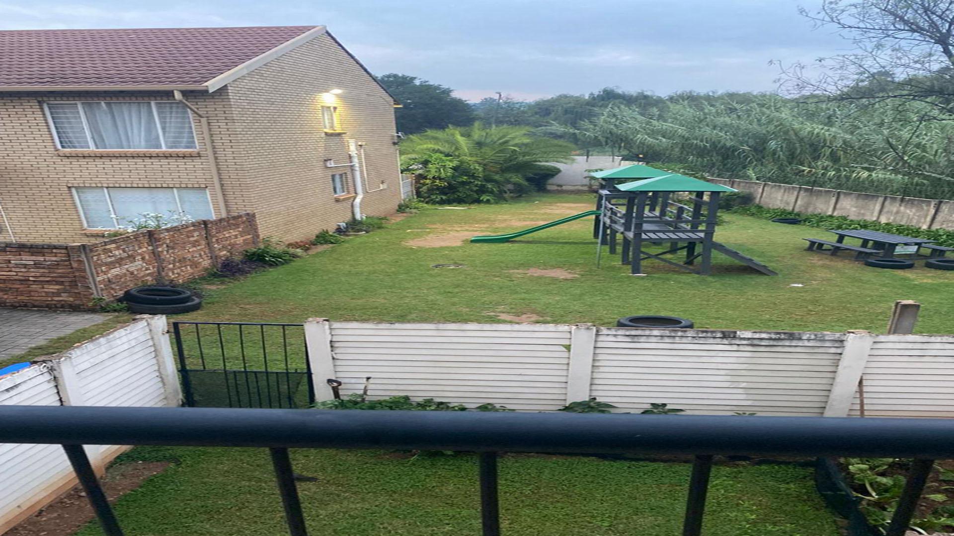 Backyard of property in Willow Park Manor