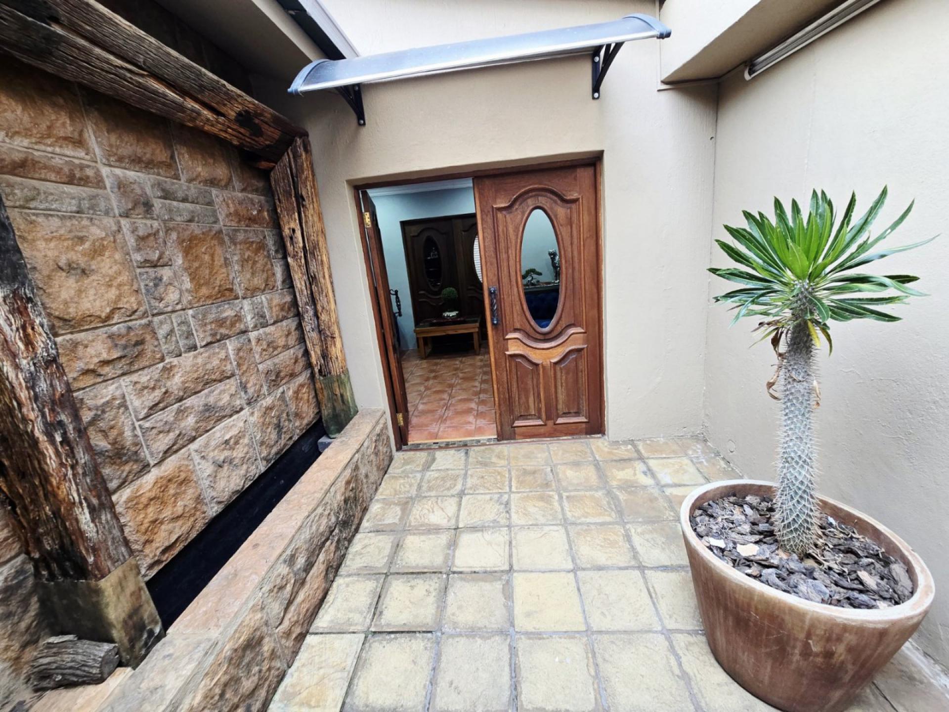  of property in Doornpoort