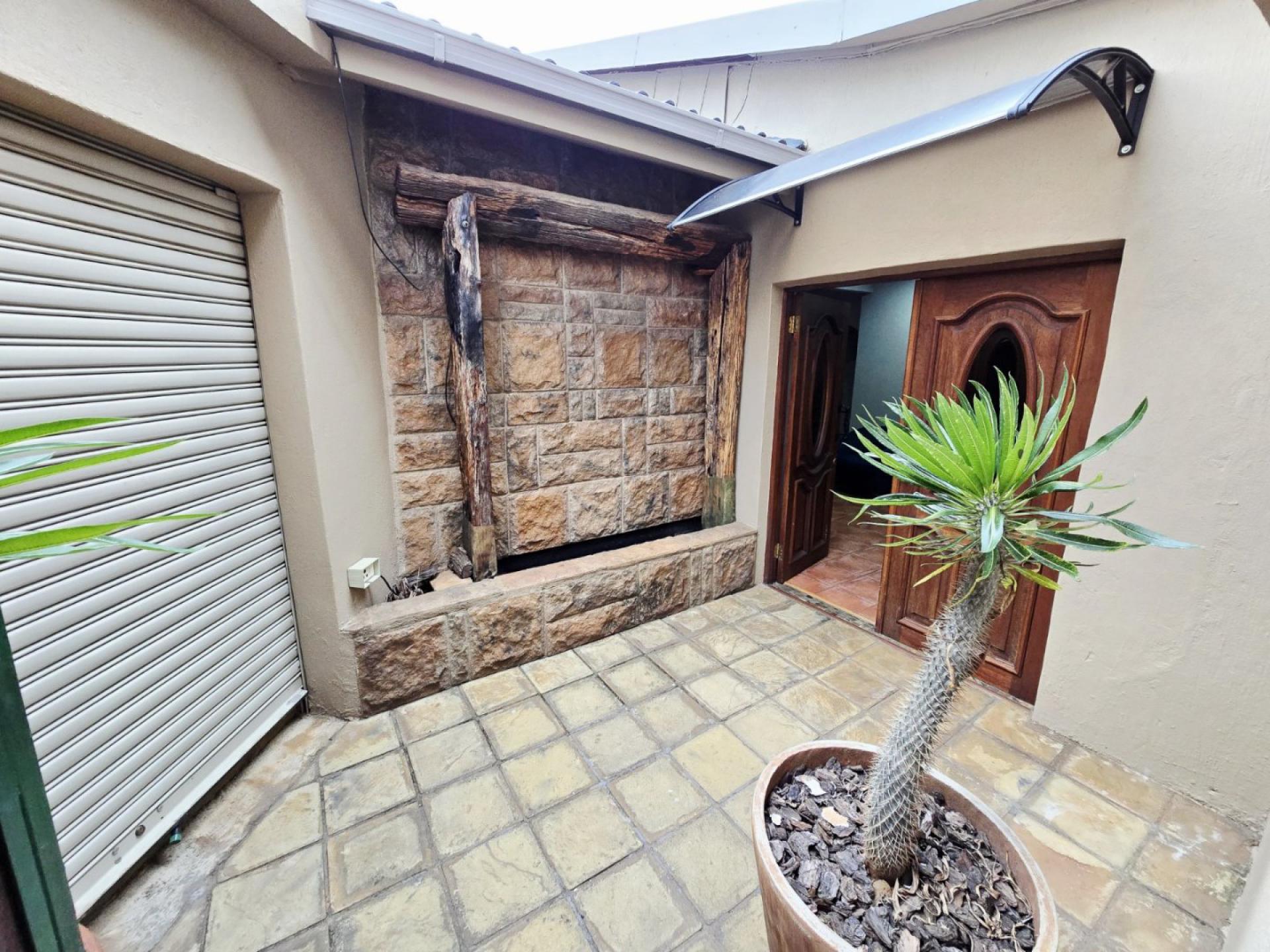  of property in Doornpoort