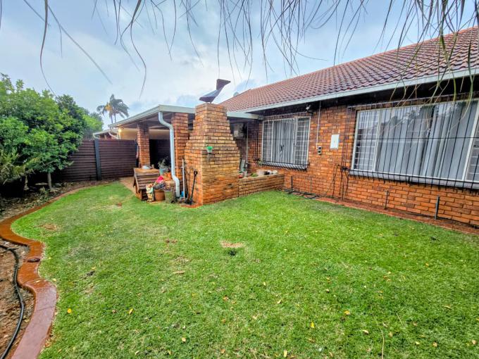 3 Bedroom Sectional Title for Sale For Sale in Doornpoort - MR708626