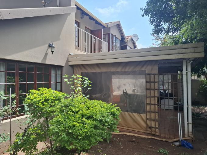 3 Bedroom Duplex for Sale For Sale in Florida - MR708631